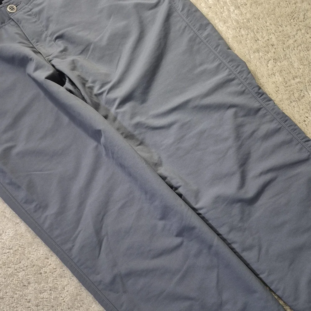Under Armour Golf Pants Mens 38x32 Gray Straight Match Play Performance Chino